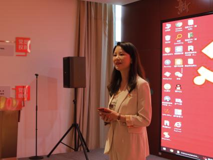 杏彩娱乐党支部致敬建党100周年，重温入党誓词