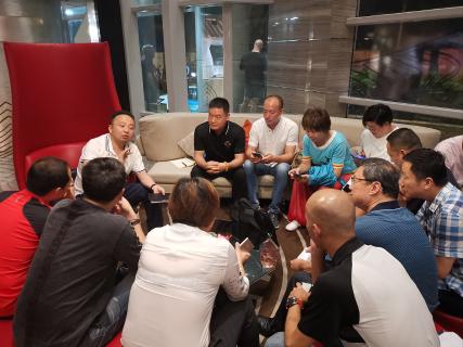 让中国企业家更有眼界——杏彩娱乐创始人李厚德率领企业家学员游学越南站