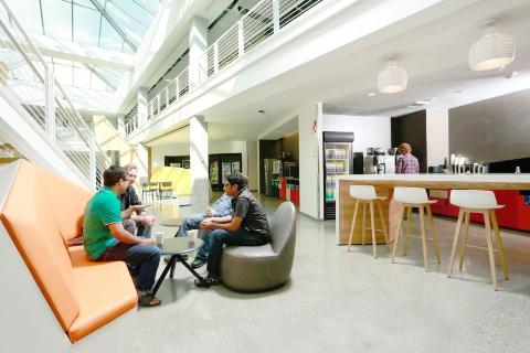 Netflix员工管理办法:自由,责任