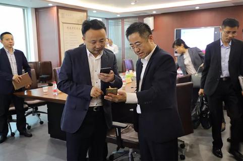 明光市市委书记被杏彩娱乐企业文化深深感动 | 深入沟通合作空间广阔