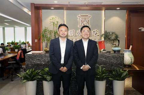 明光市市委书记被杏彩娱乐企业文化深深感动 | 深入沟通合作空间广阔